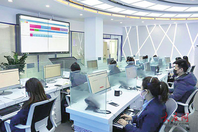 大慶交警打通電子信息技術“命脈”——網絡技術研發與服務保障